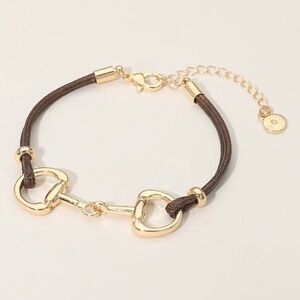 Metal Horsebit Link Accent Thread Bracelet